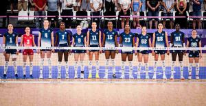 (Miniature) Les Bleues face à la muraille de Chine
